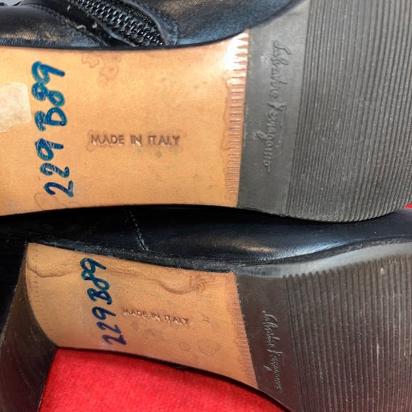 Salvatore Ferragamo Womens Leather Strappy Buckle Ankle Boots Brown Size 5.5 - Picture 7 of 9